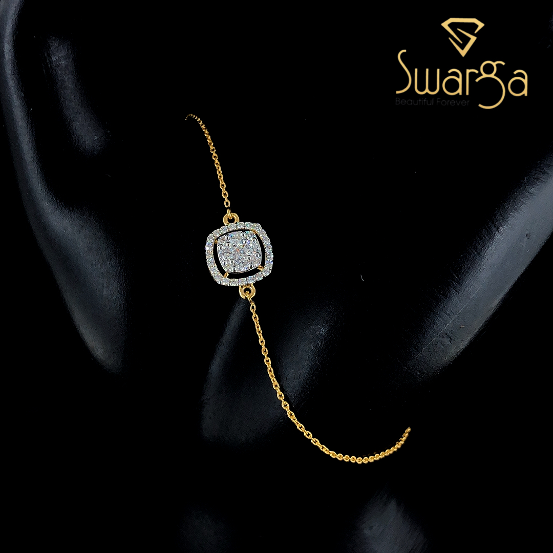 Swarga and Women Pendant and KLBR-540