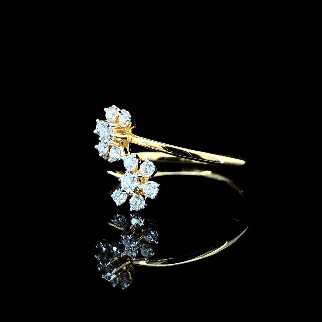 Swarga and Women Ring and KLR-2546