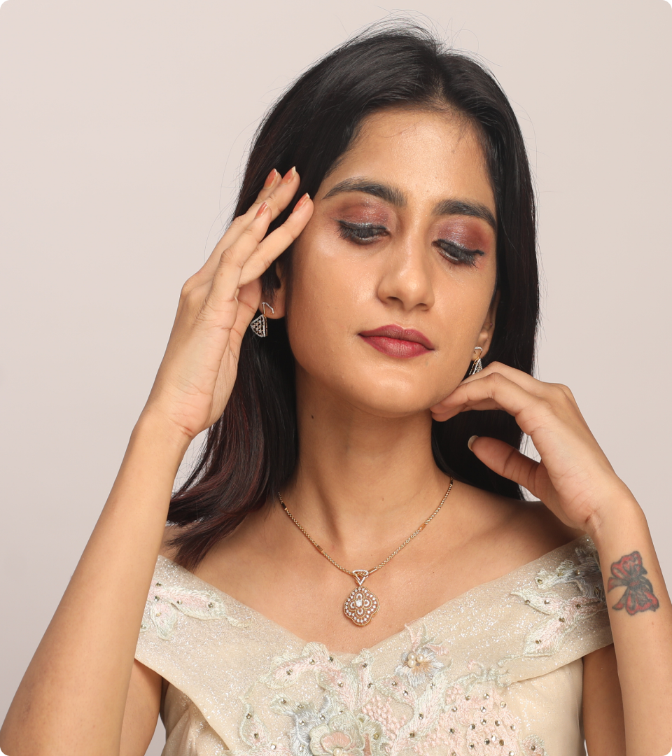 Swarga and Women Pendant and WPS009